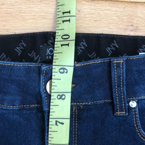 🔴 2 for $25 Jones New York skinny dark was size 6 - Picture 5 of 8
